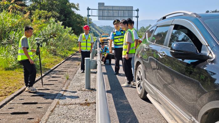 江西省交通运输执法局十支队八大队“提前介入” 联合确认核对拟拆除路产设施