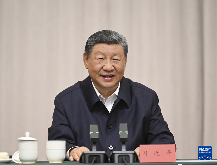 习近平会见俄罗斯国家杜马主席沃洛金   