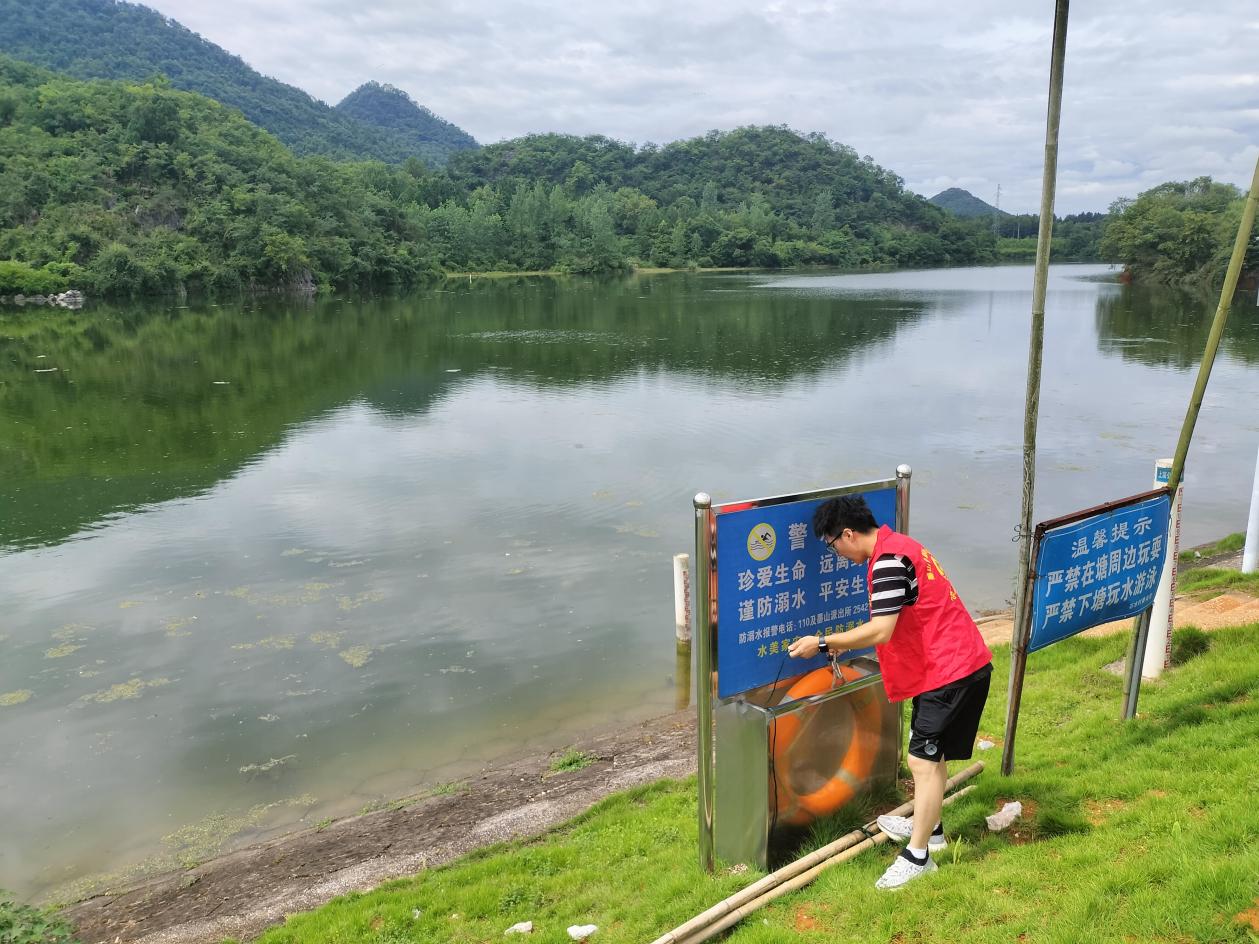 上高县墨山乡开展防溺水巡查 筑牢暑期安全防线