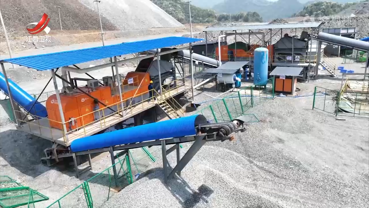 江西：攻坚首台（套）装备 筑牢工业经济根基