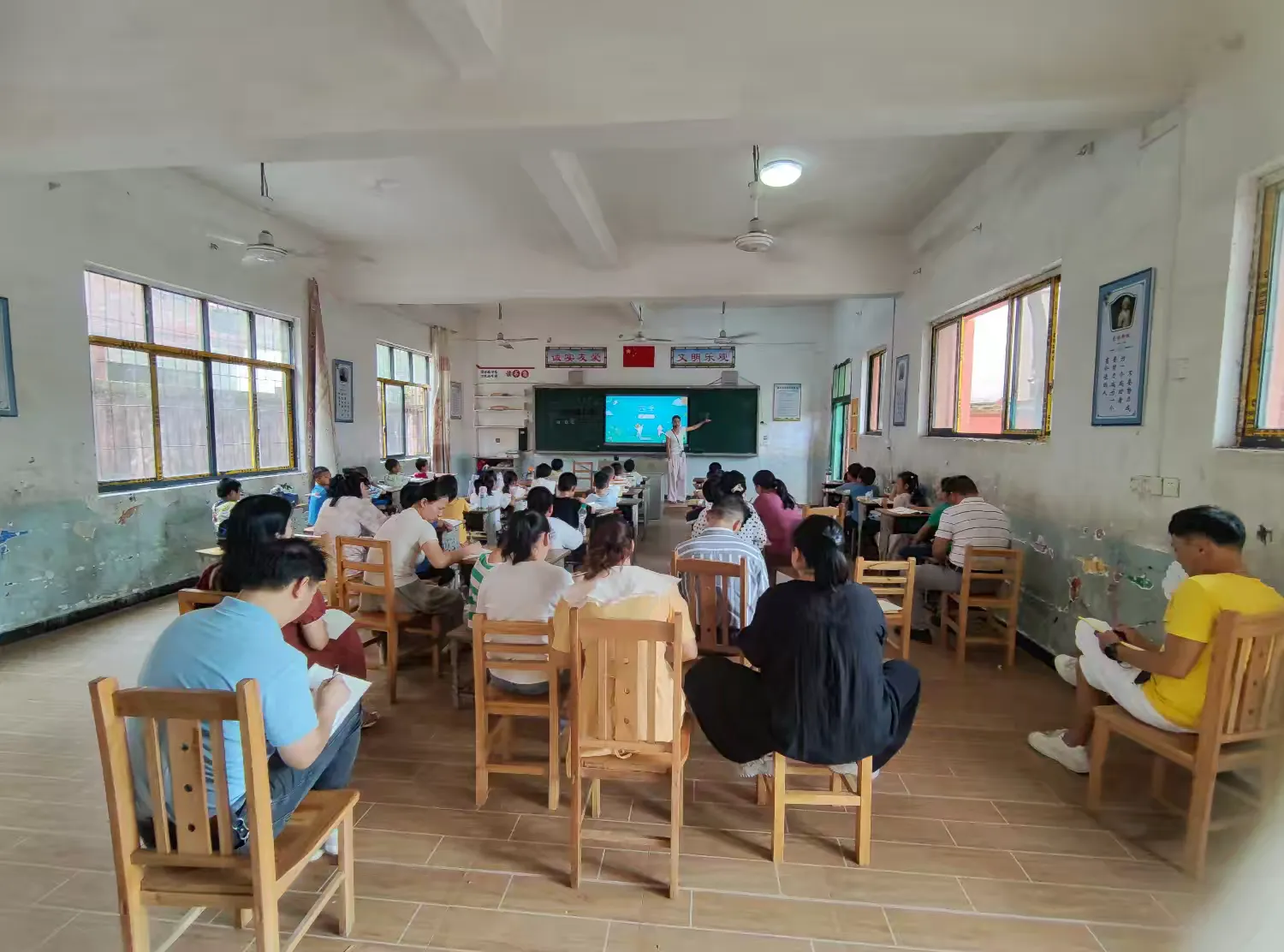 乐安县增田中心小学：深耕课堂展风采，“双减”赋能促成长——刘霞老师《四季》公开课