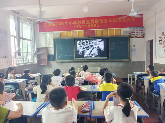 金溪县浒湾镇中心小学多措并举开展民族团结主题教育