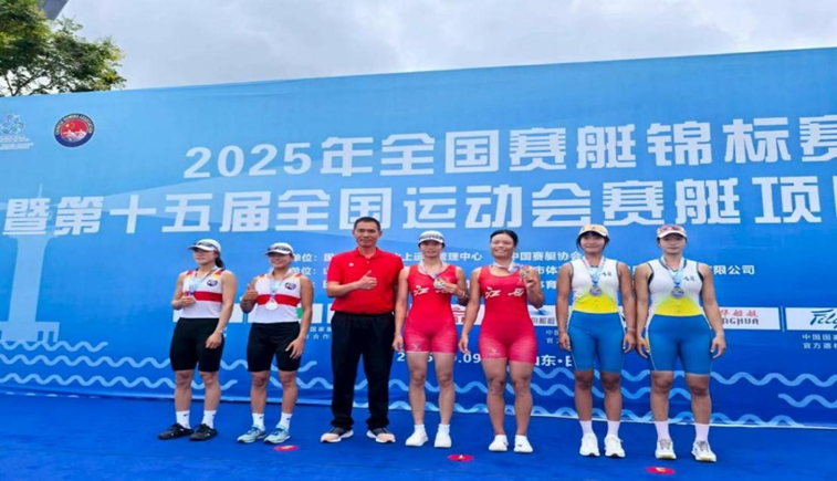 南昌市运动员张欣雨斩获全国赛艇锦标赛暨第十五届全国运动会资格赛冠军