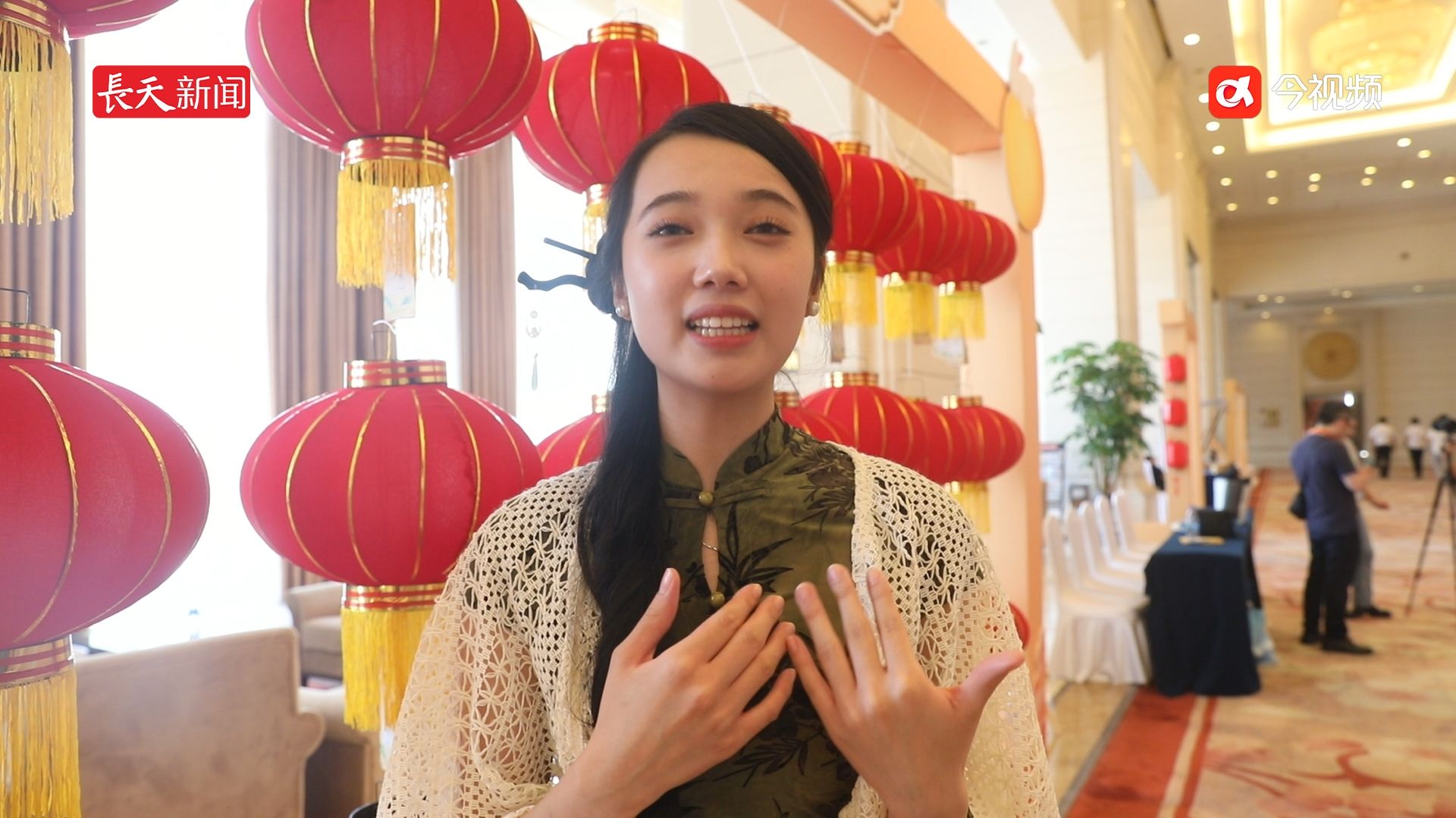 这场联欢真有料！中外师生文化交流迎中秋