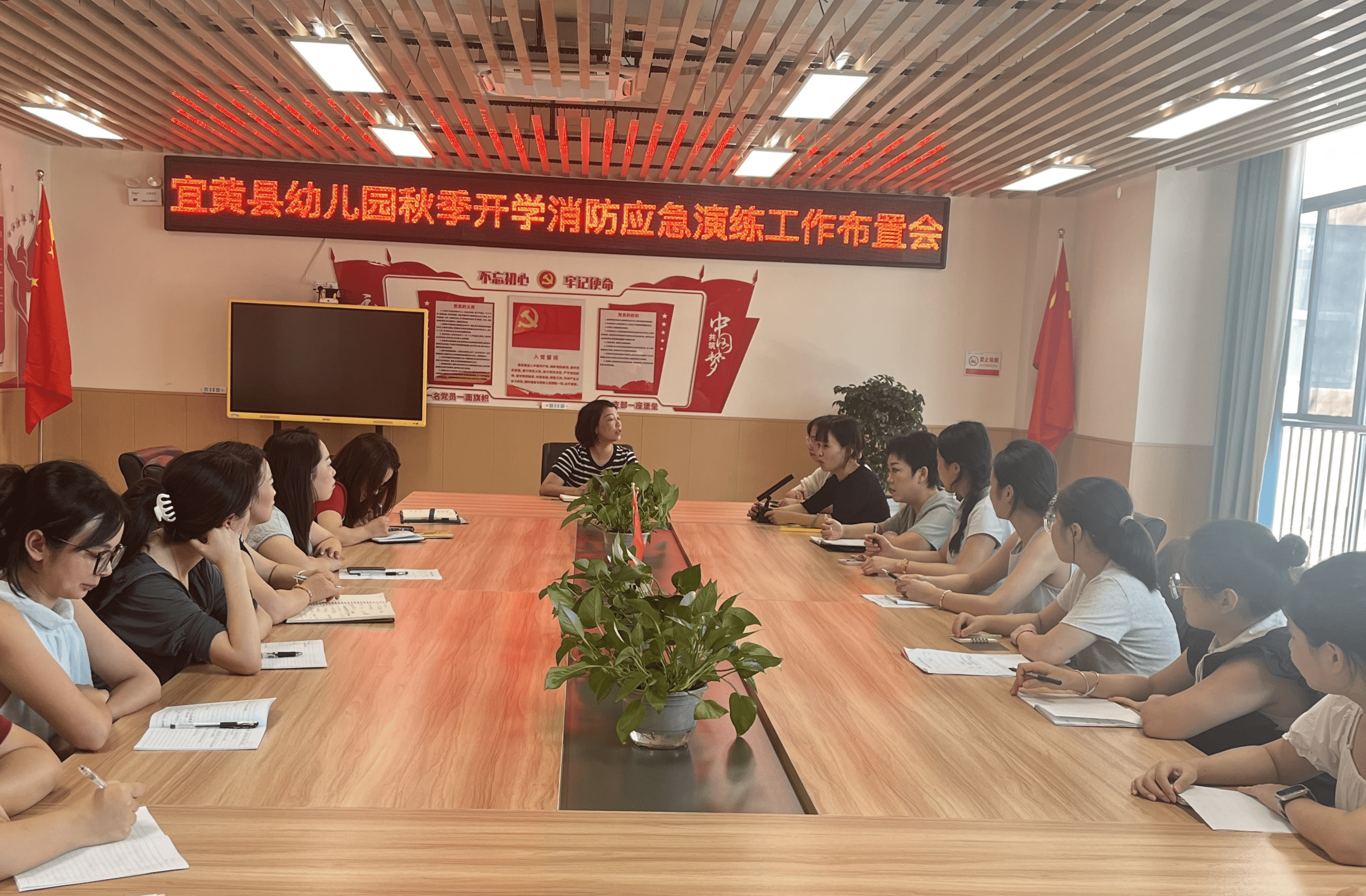 消防演练，护幼安全——宜黄县幼儿园开展消防逃生应急演练活动