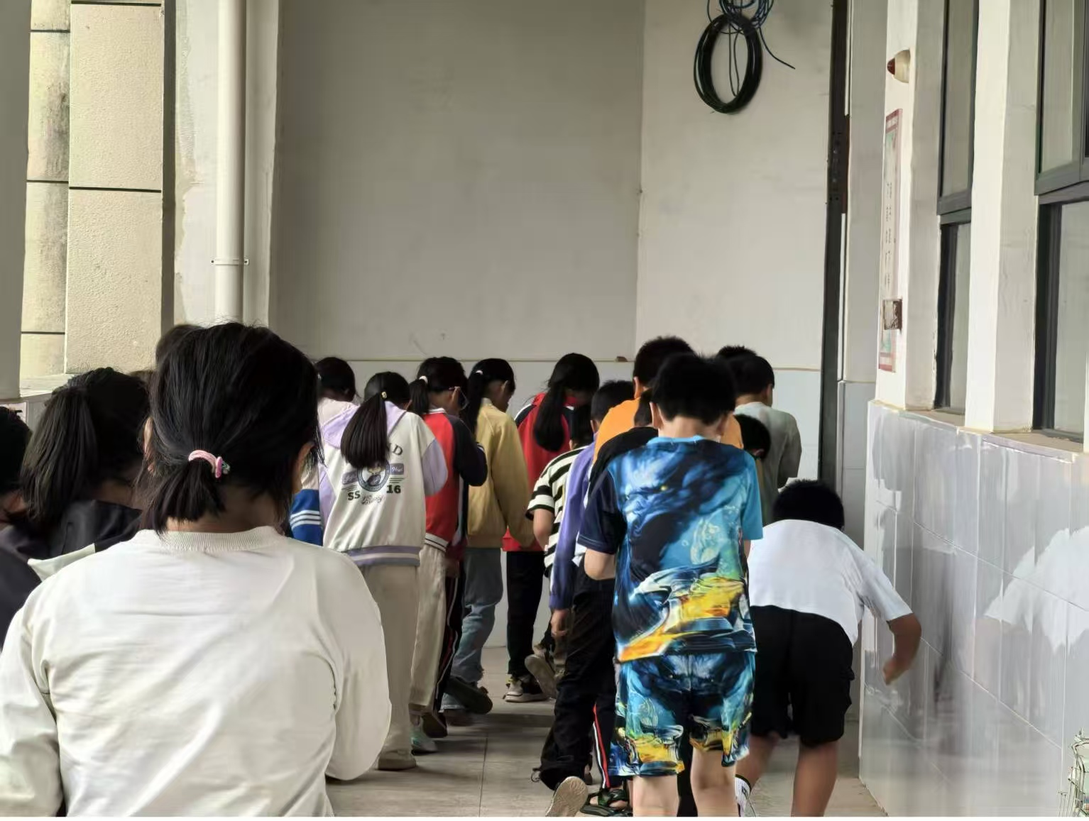 筑牢安全防线   共筑平安校园——乐安县厚发新城学校举办消防安全演练活动