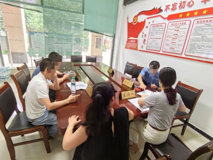 丰城市剑光街道剑民社区：借款逾期引纷争 社区调解化干戈