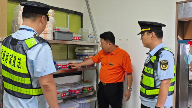 全场景守护出行安全！江西省交通运输执法局十支队八大队开展服务区五类场所专项检查