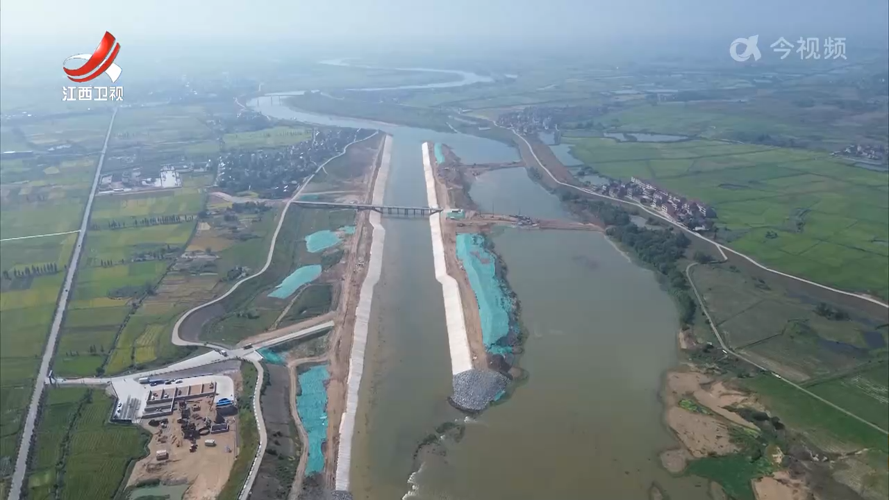 袁河航道龙尾洲枢纽一期围堰合龙