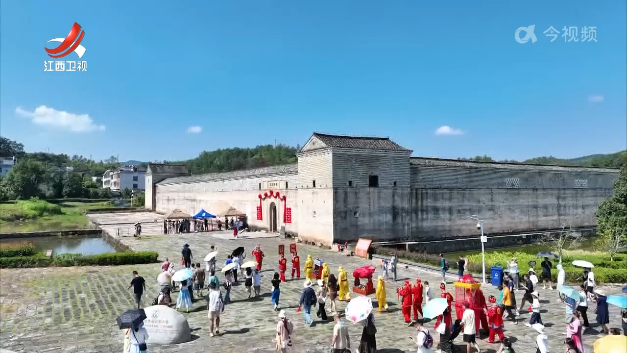 【我们的节日】文旅消费热潮涌动 假日经济持续升温