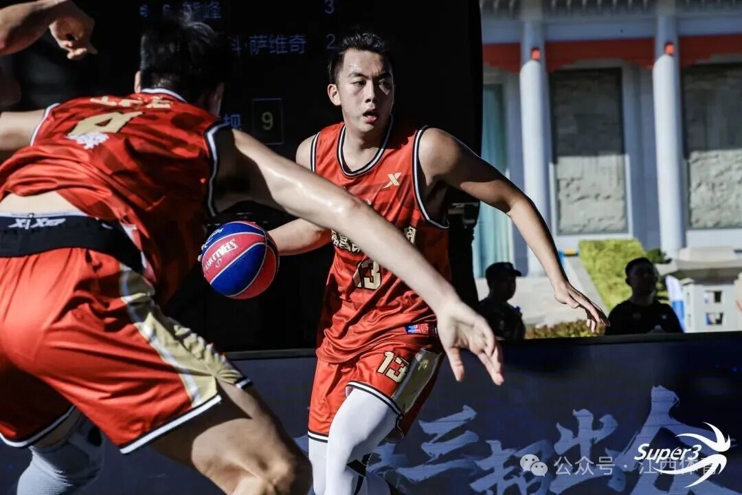 南昌球员于喜淼获2025赛季超三联赛常规赛MVP