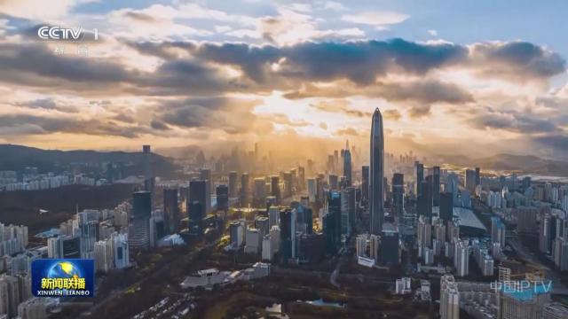 中央电视台《新闻联播》20251019