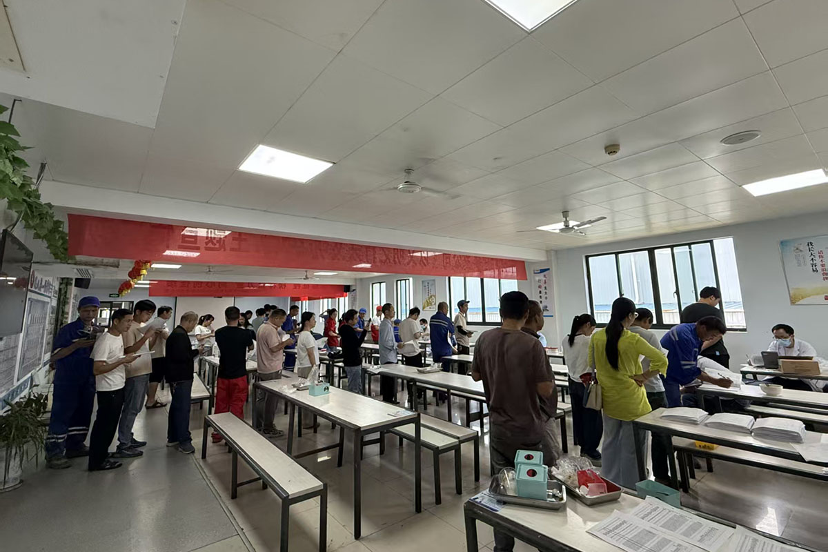 贴心体检进企业，萍乡市第三人民医院为营商环境注“健康动能”