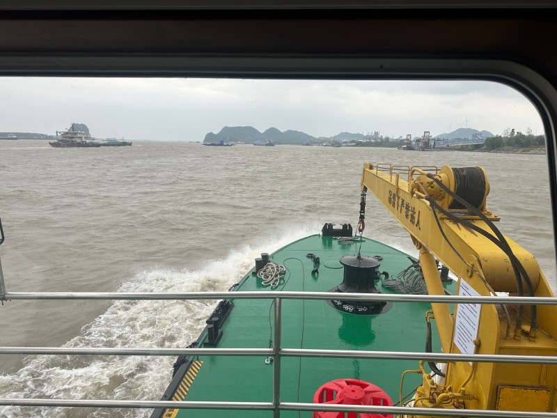 风浪中抢险复标 实战中“传帮带”——长江彭泽航道处23分钟高效处置失常航标