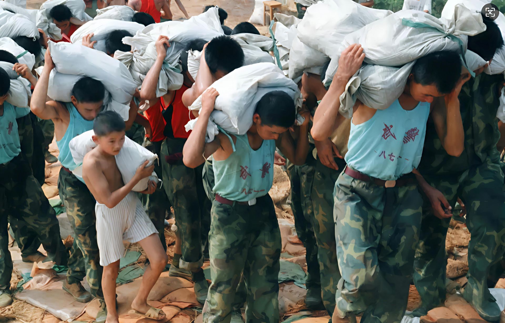 27 年牵挂！九江大堤上的“编外小兵”，我们等你归队