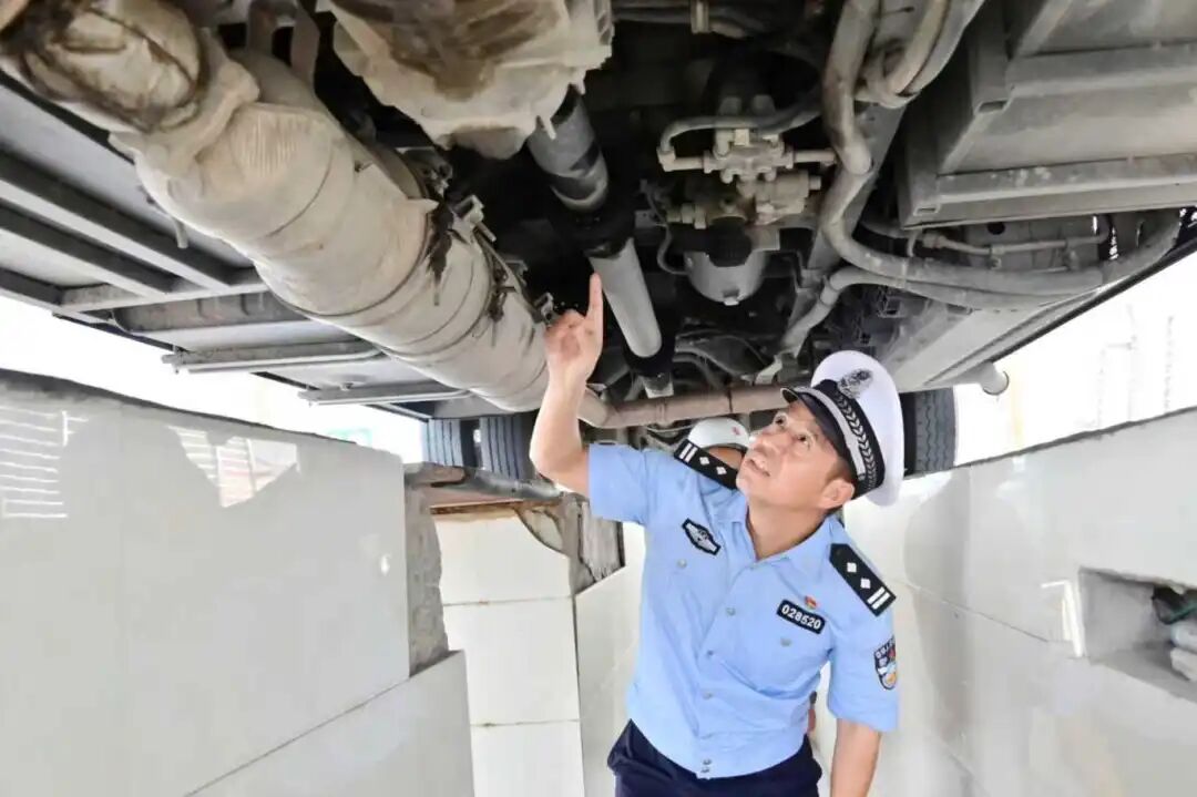 国庆、中秋假期，九江市道路交通秩序平稳有序