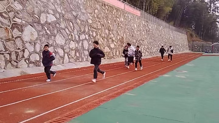 资溪县高田中学大课间：落实“双减”，轻松开跑