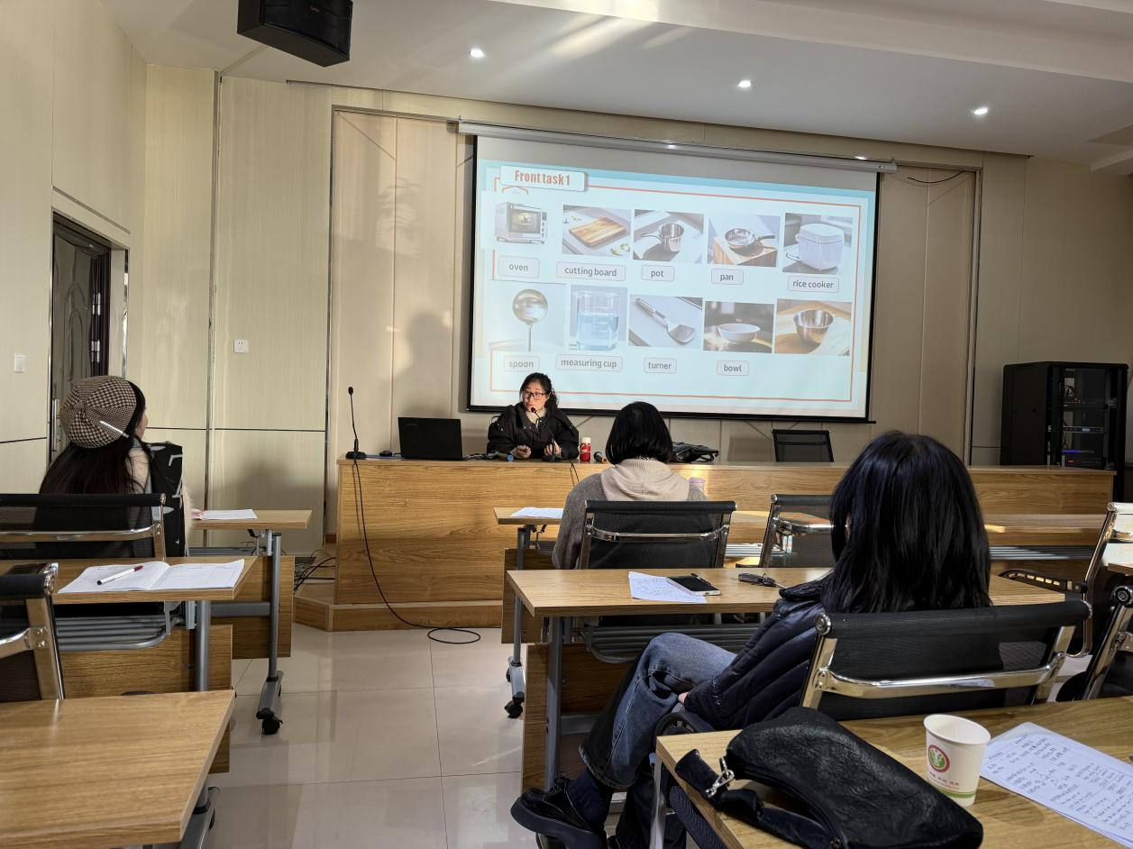 深耕教研促成长，协同提质启新程——南城实验中学开展英语协同提质教研活动