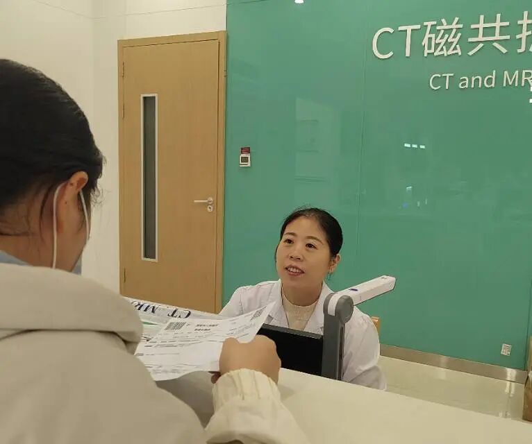 高安市人民医院门诊部副护士长郜芬芬：初心守岗 温情护佑