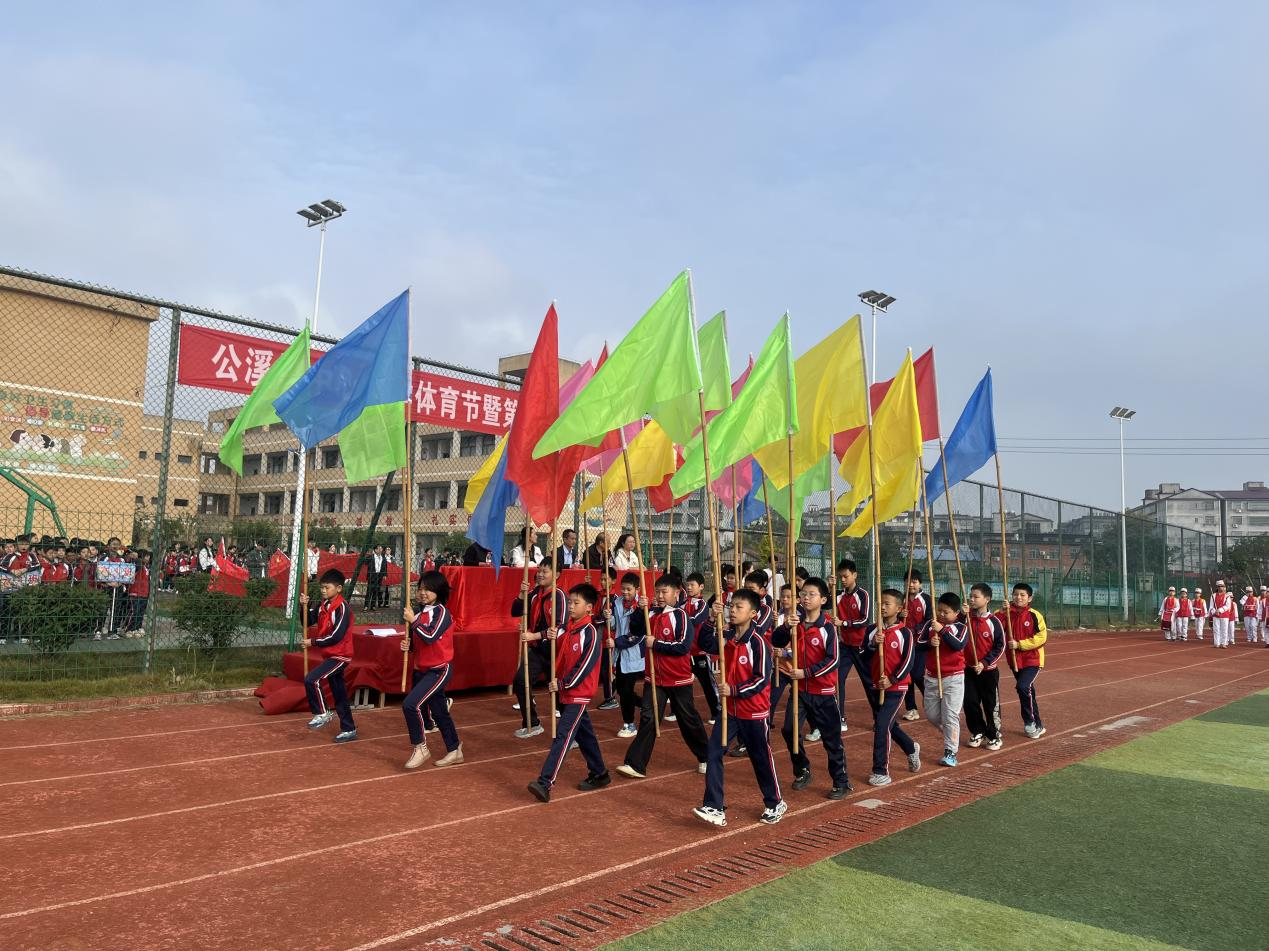 青春激扬展风采  运动逐梦谱华章——乐安县公溪镇中心小学举行第三十届冬季运动会