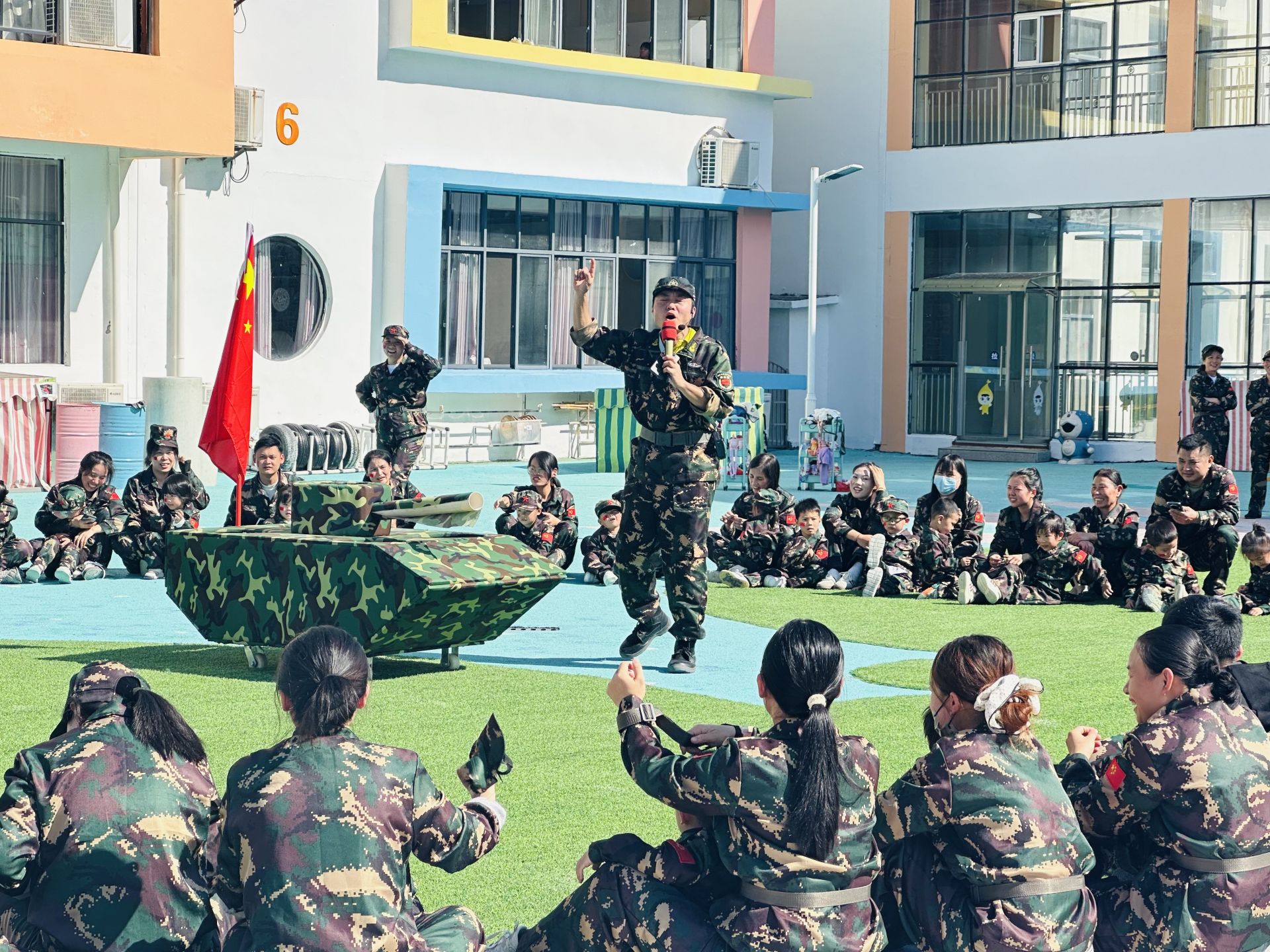 童心向前冲 共筑强国梦——乐安县幼儿园党支部组织开展军事主题运动会