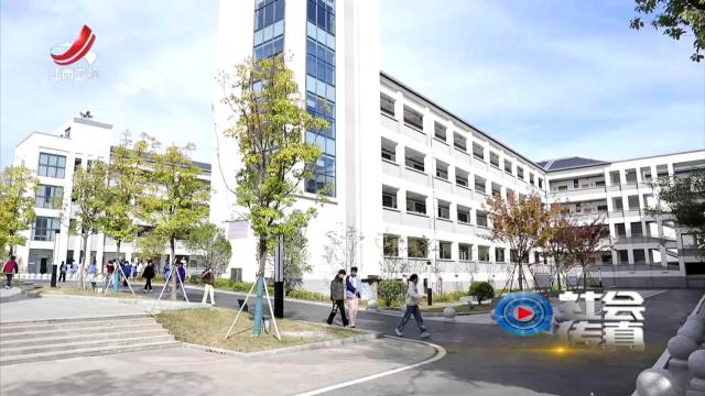 社会传真20251123 行走在社区里的“110”