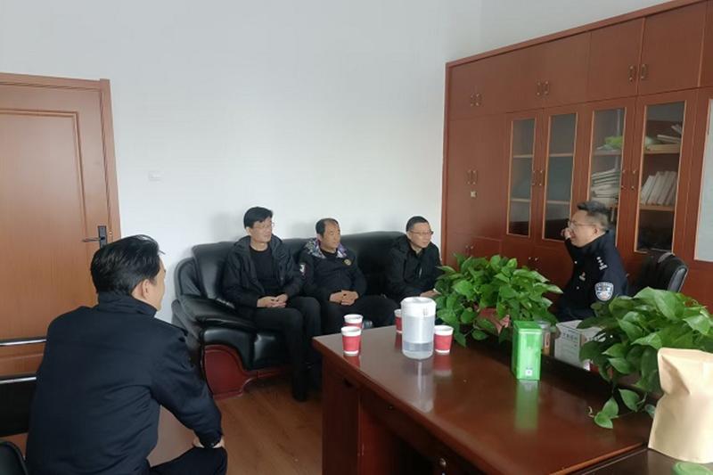 深化警校联动 共筑平安校园——九江市三中与辖区警方共商校园安全新举措