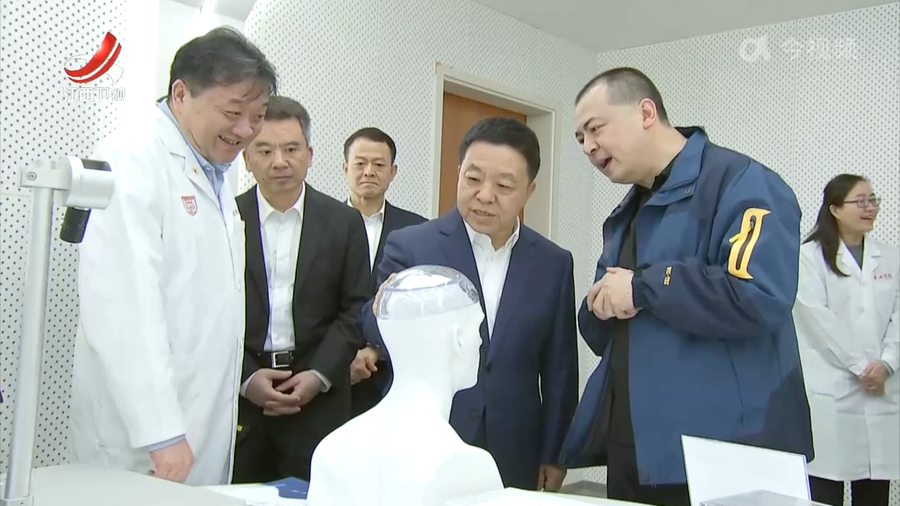 叶建春在上海走访相关科研机构和科研人员