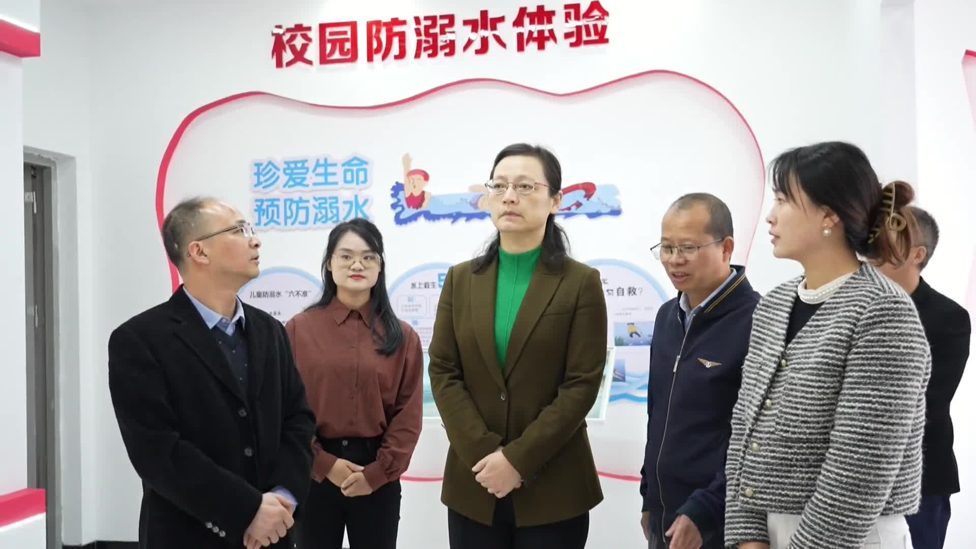 谭晓艳调研群团工作