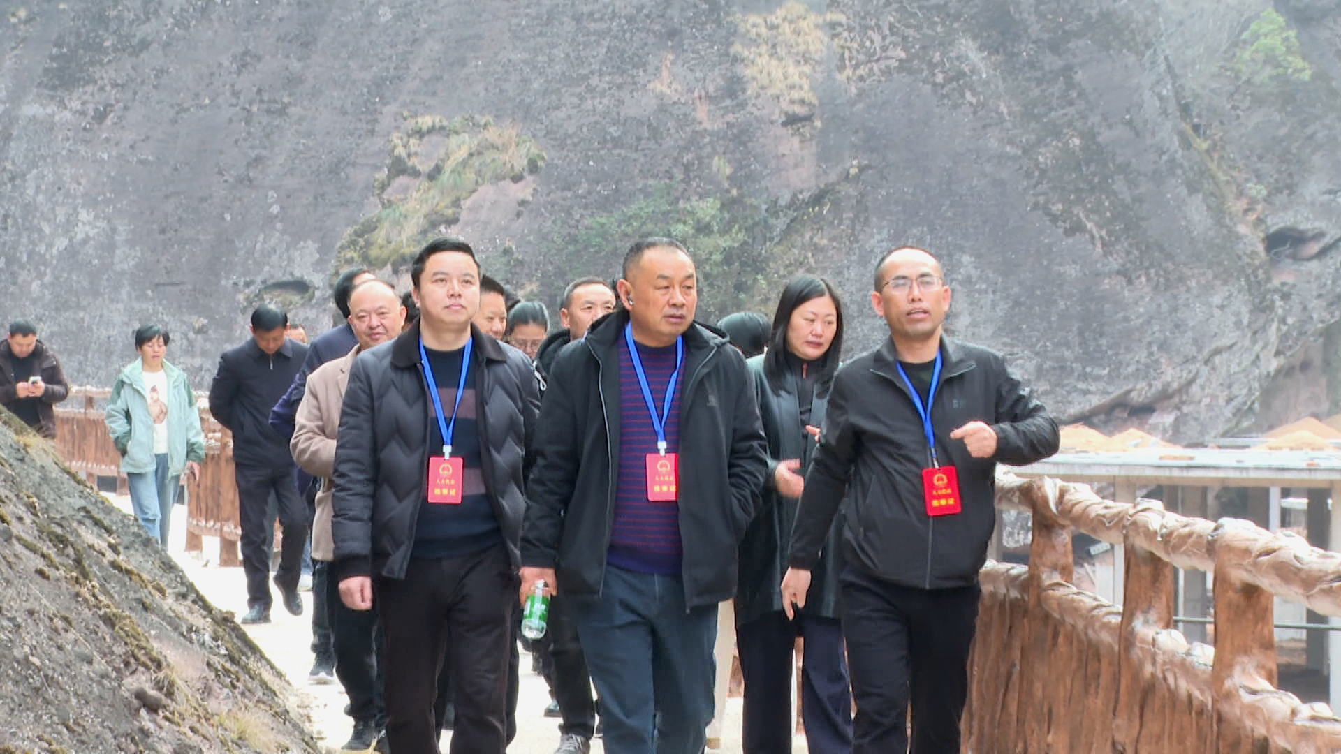 县人大常委会开展建设商贸旅游旺县集中视察活动