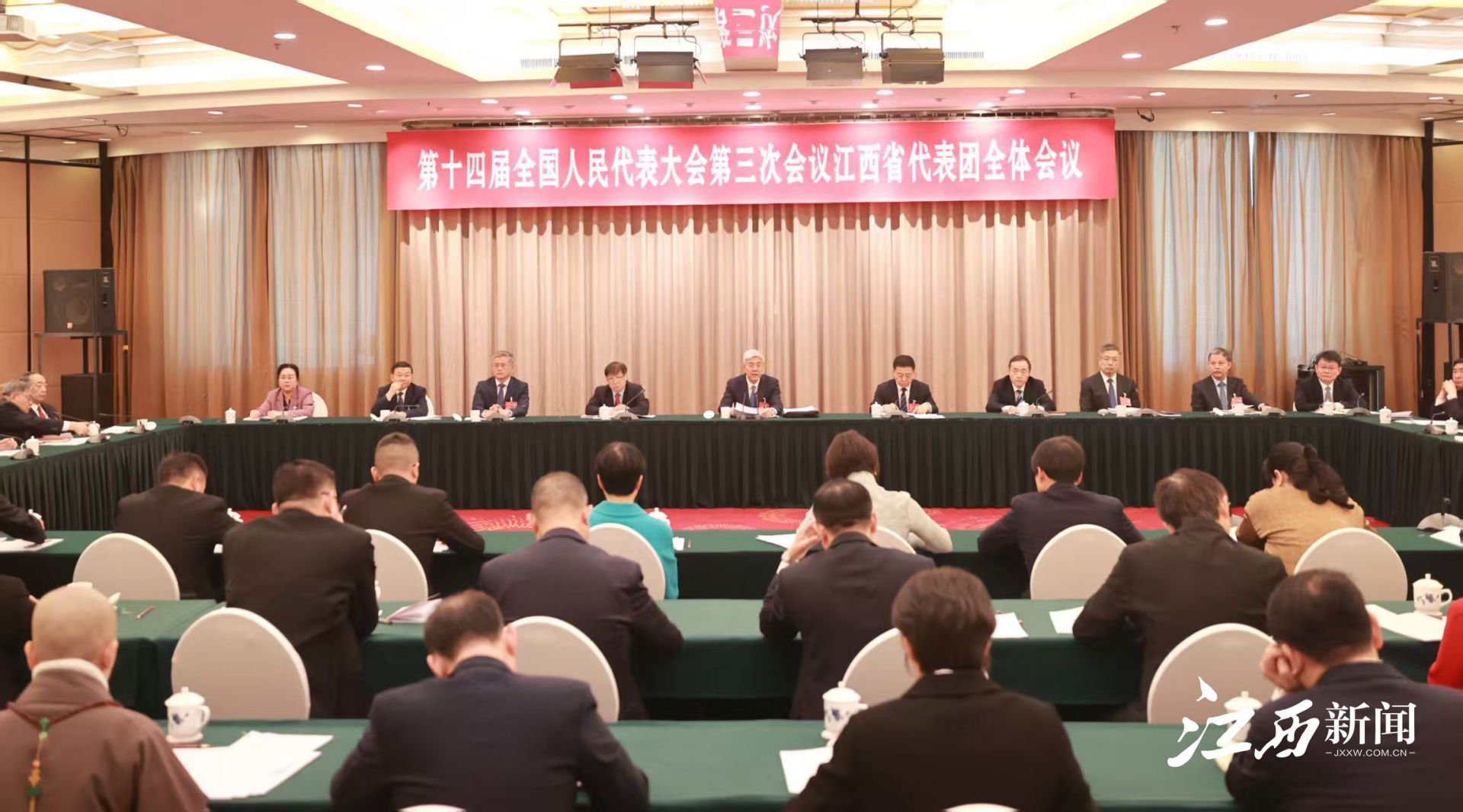 江西代表团传达学习习近平总书记在参加江苏代表团审议时的重要讲话精神