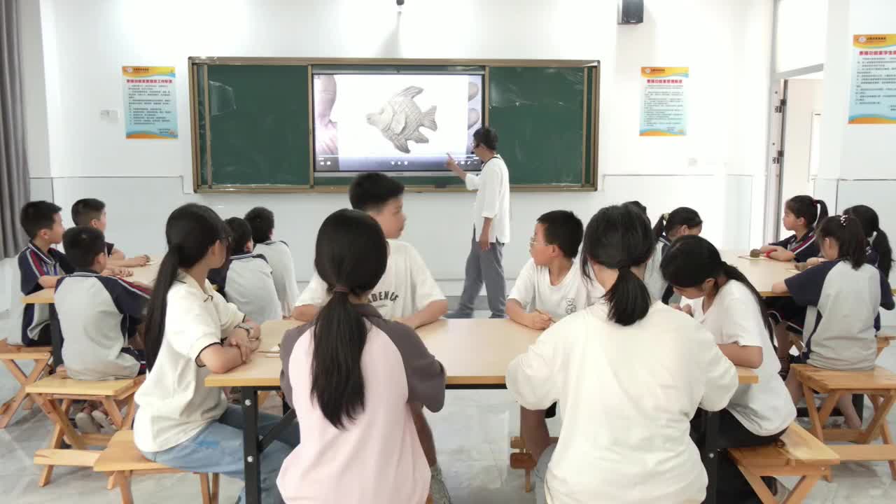 非遺泥塑進校園 文化傳承潤童心