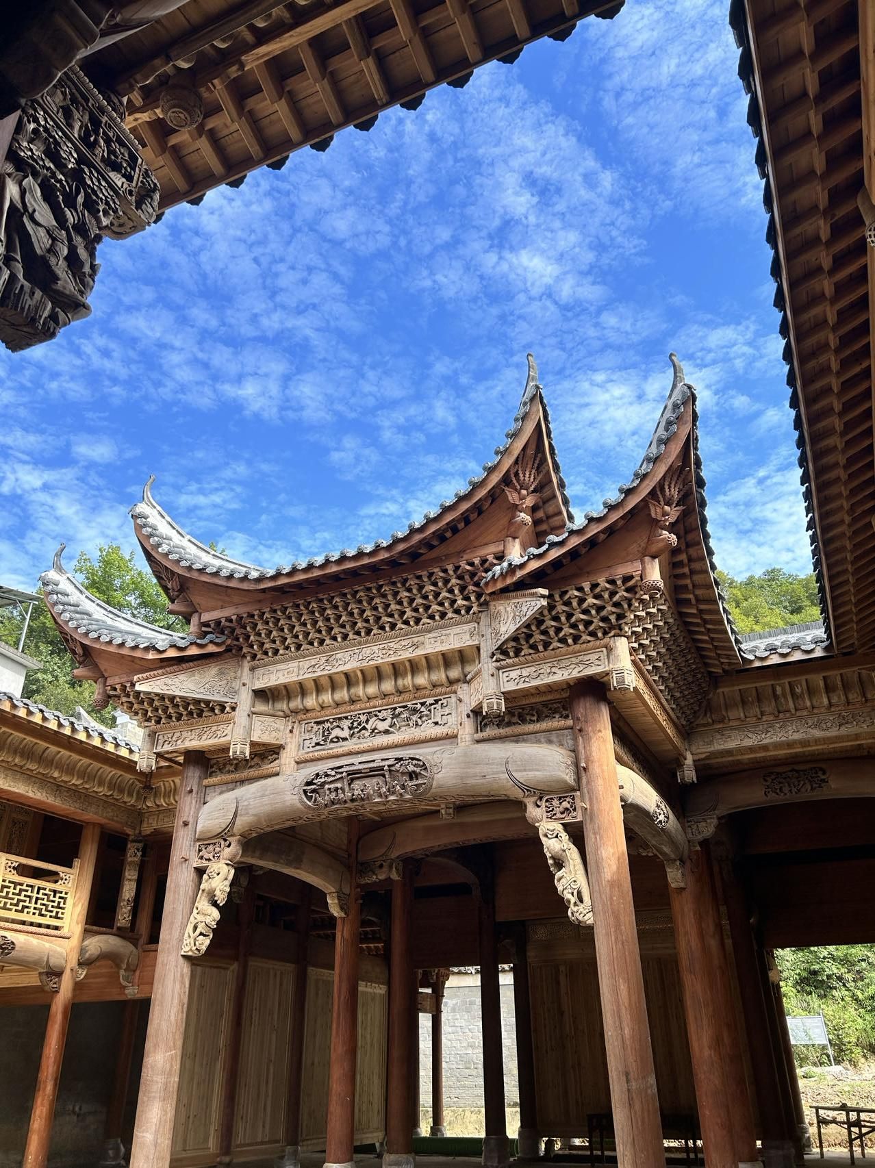 百年宗祠 古韻流芳