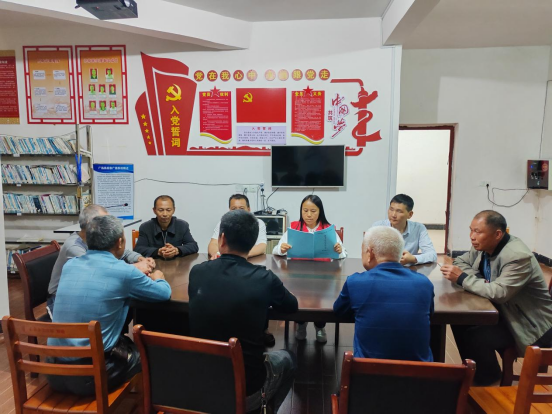 【新时代文明实践】驿前镇船坳村开展“莲乡新风讲评会”