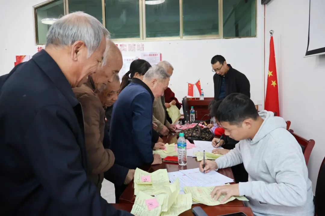 县城镇燃气安全专项整治办联合各乡（镇）、城市社区高效推进液化气瓶押金退费