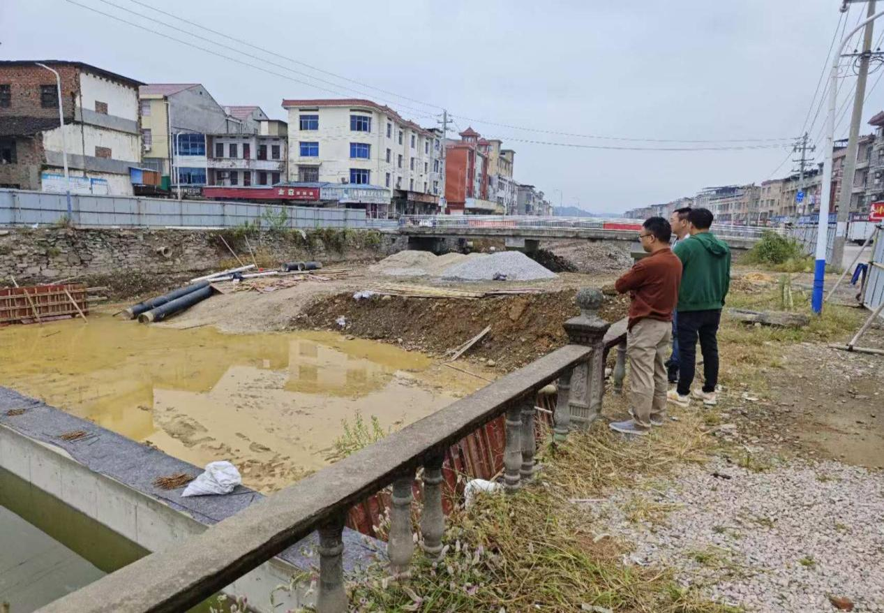 武宁县横路乡：紧抓项目建设黄金期