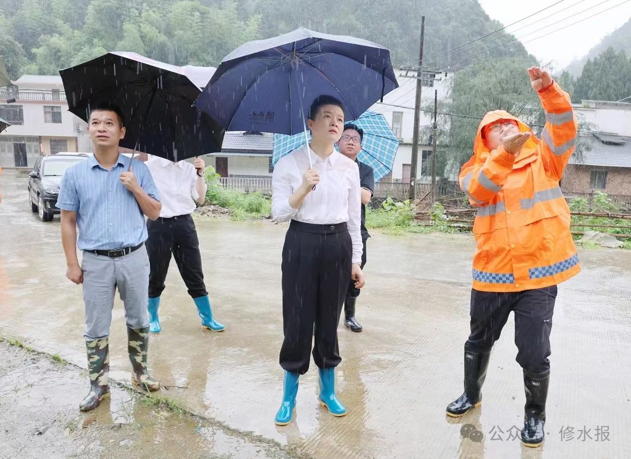 【防汛一线】刘婕深入东港乡督查防汛和地质灾害点防治工作
