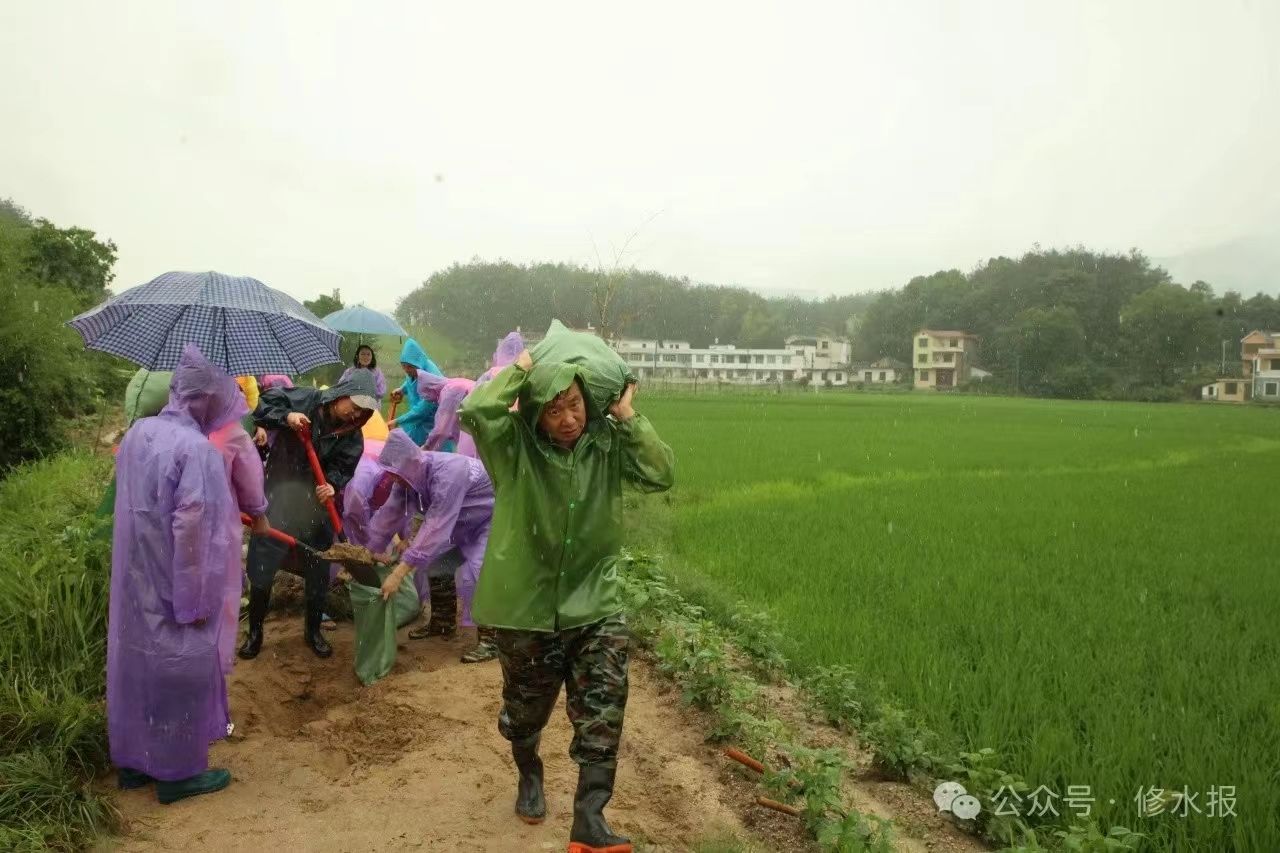 【防汛一线】路口乡：“汛”速行动 冲在防汛第一线