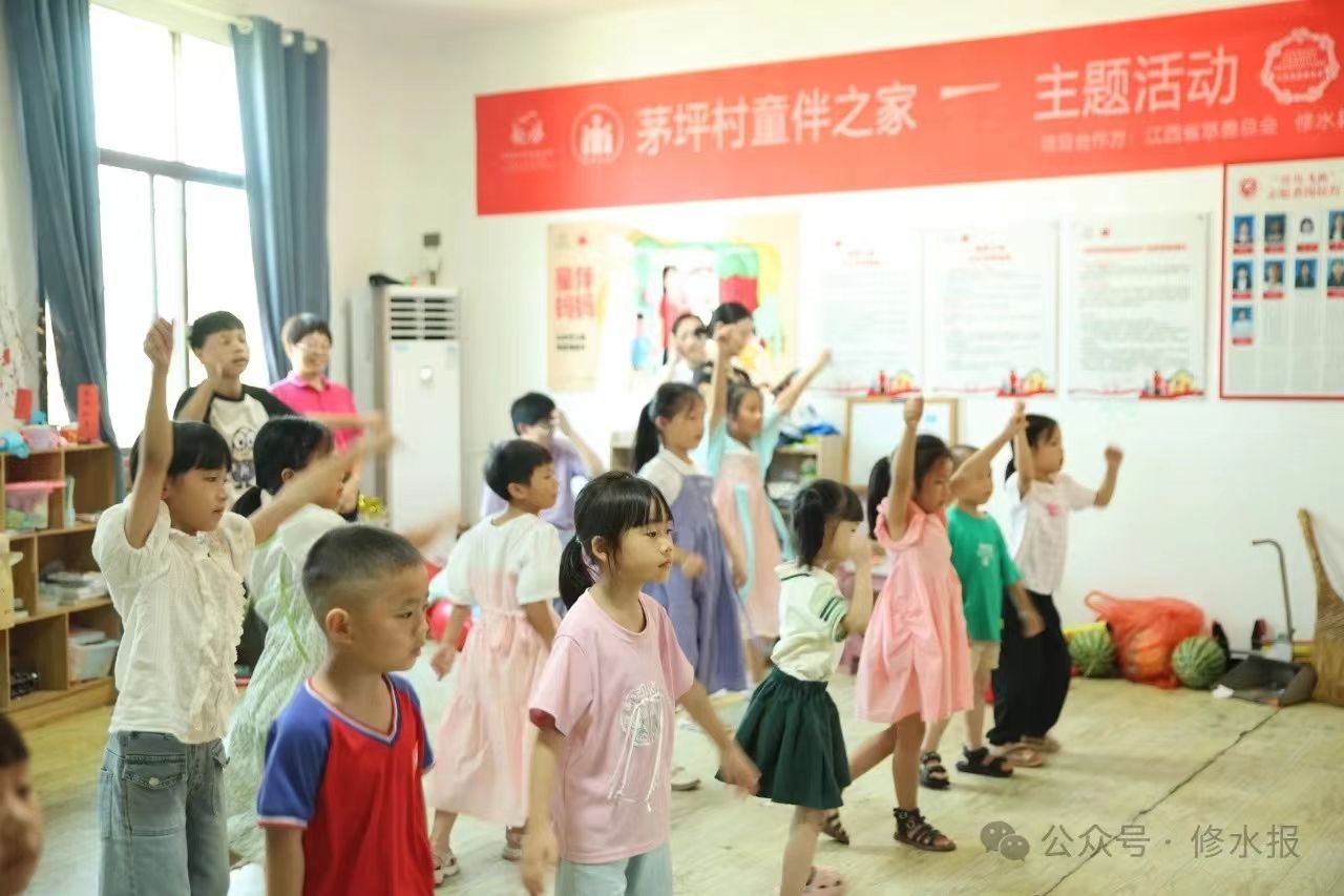 视频丨多单位联合慰问“青鸟课堂”支教大学生 