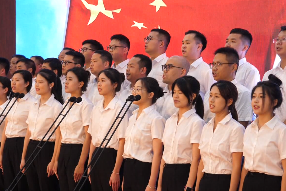 视频丨上奉镇举行“礼赞教师节·月满映中秋·同心迎国庆”红色歌咏活动 