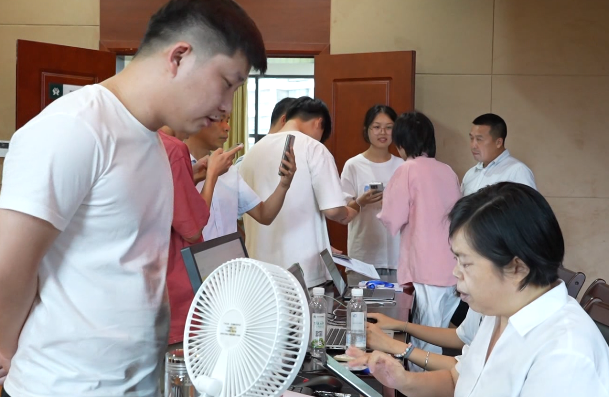 视频丨我县积极用好生源地信用贷款 助力学子圆梦大学
