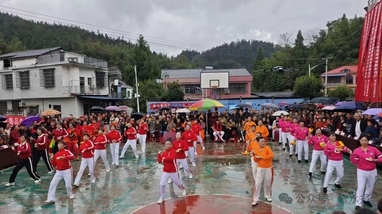 视频丨港口镇举办第三届老年人文化体育运动会暨赣鄂第二届书法联谊活动 
