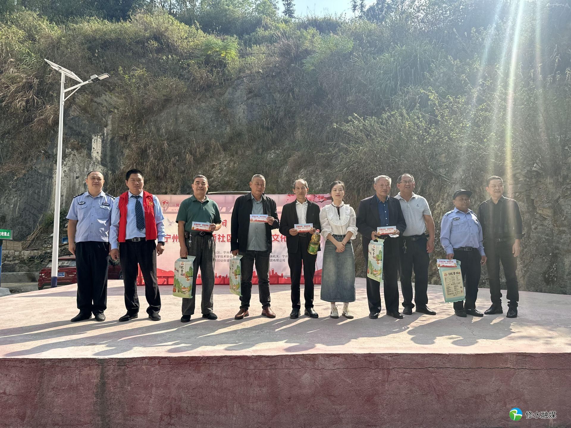 【秋收红•书记领航】宁州镇清水桥社区：“微积分”激活社区新“栋”力
