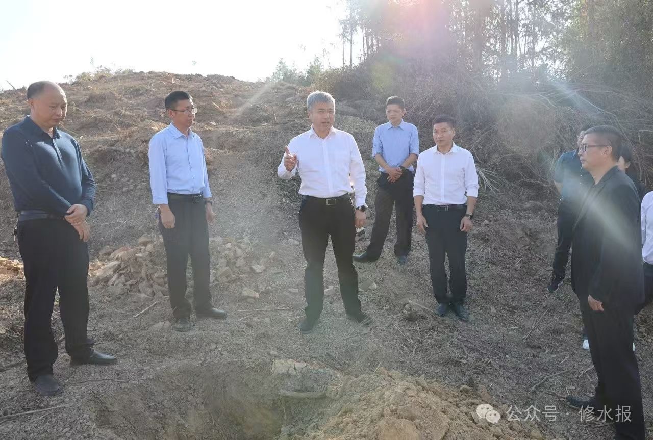 视频丨郑庆华调度森林防火和集中整治工作