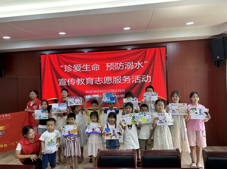 江西枫林涉外经贸职业学院文明实践志愿服务走进九江市柴桑区新合镇新时代文明实践所