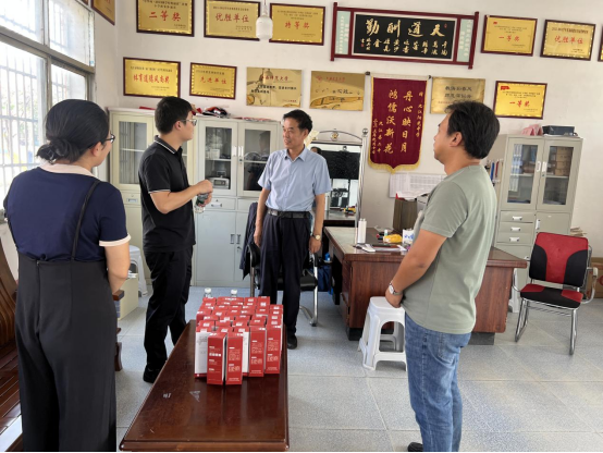 马回岭镇：感恩老师节 共筑教育梦