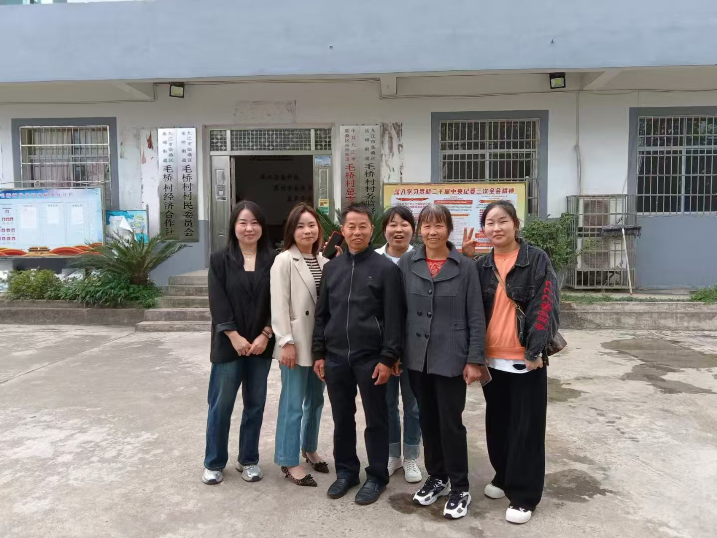 岳师街道：群众诉求无小事 积极作为解民忧