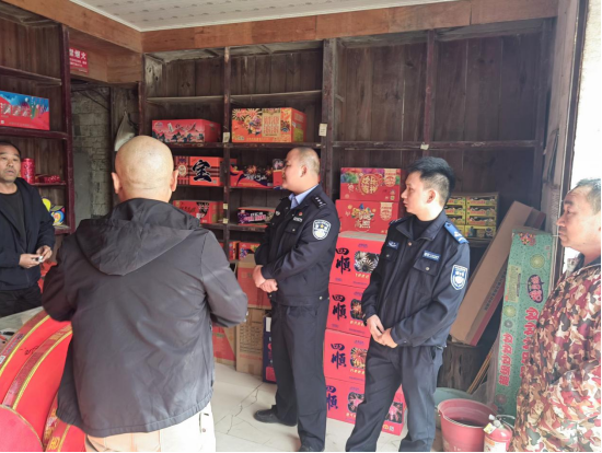 徐埠镇：开展烟花爆竹经营场所专项检查