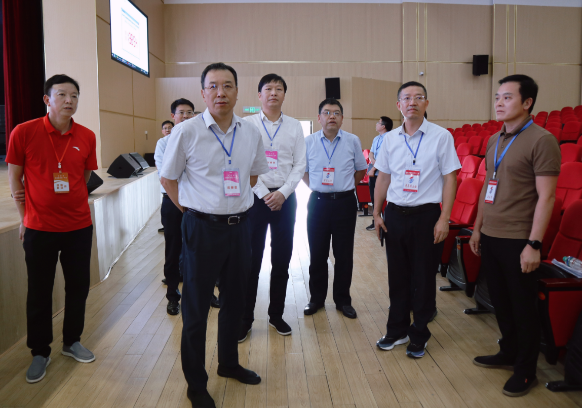 孙英剑、廖文来带队巡视全县普通高考工作