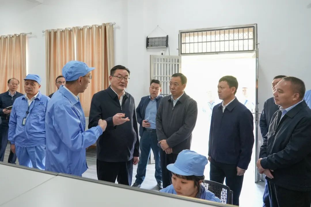 罗文江来泰和县调研